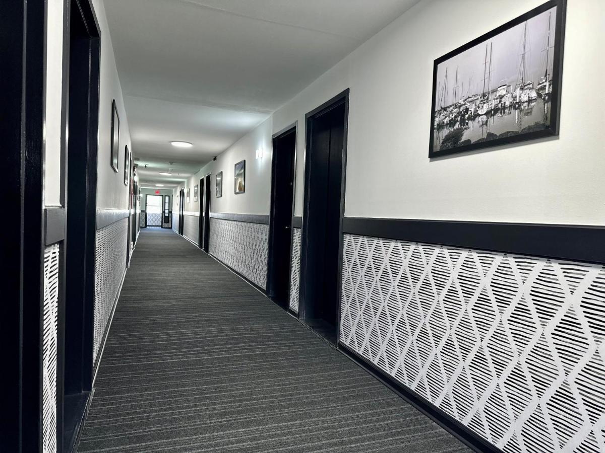 Budget Host East End Hotel In Riverhead Exterior foto